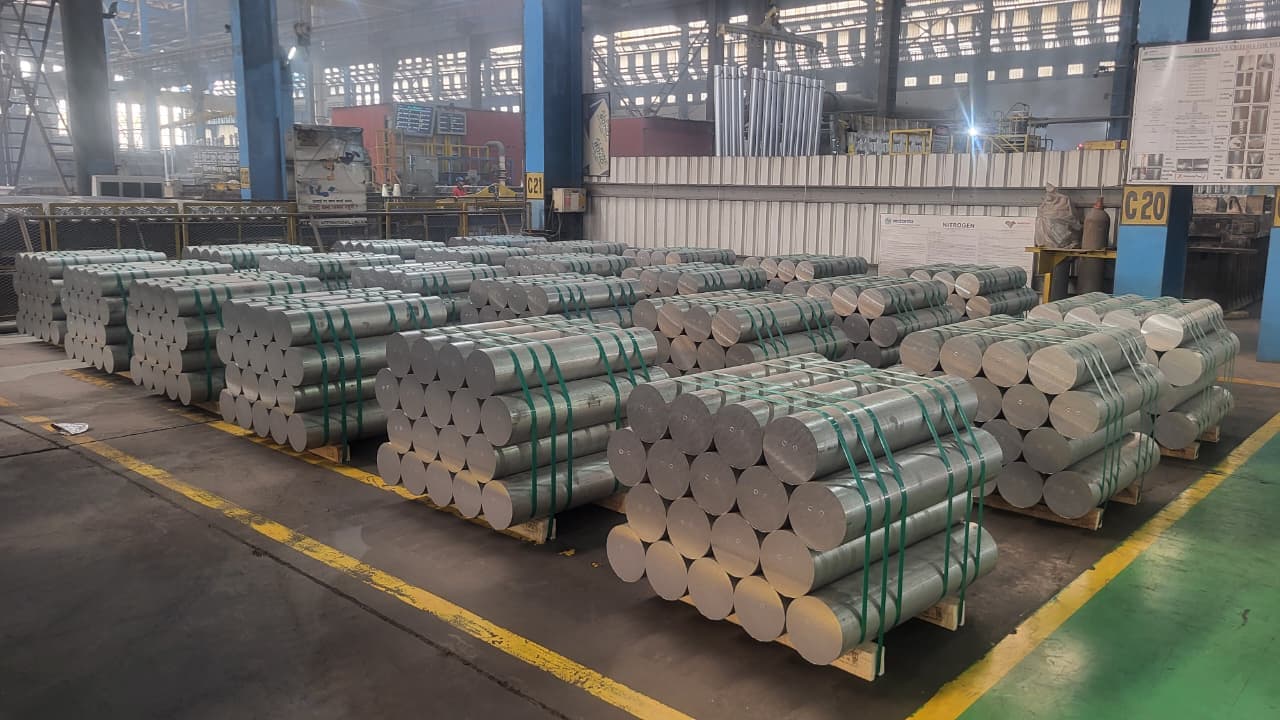 Aluminium billet product handling