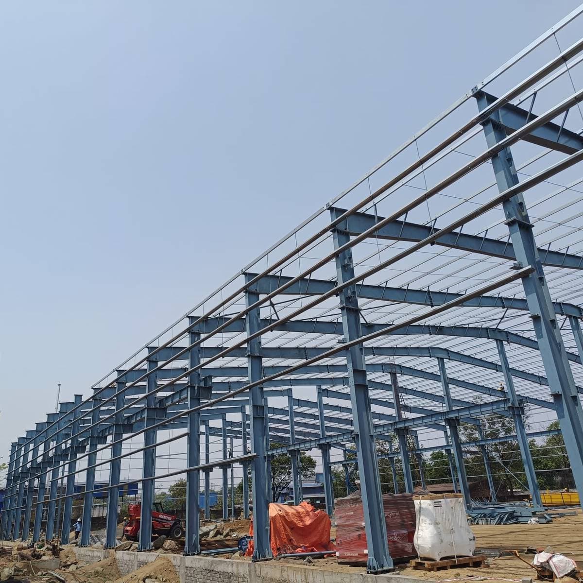Manufacturing shed with structural setup